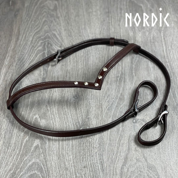 Nordic Horse nakkerem med V-pandebånd og 5 sten - brun